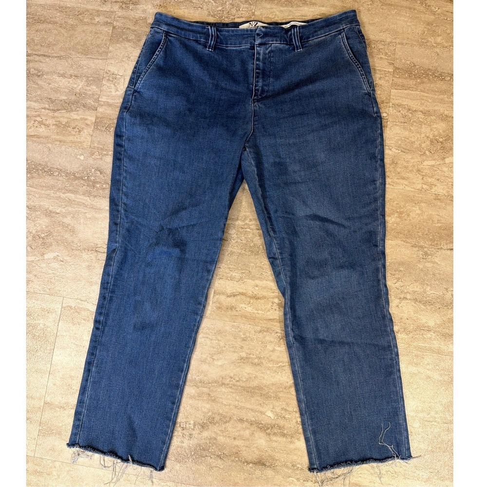 Nic + Zoe Mid Rise Straight Leg Raw Hem Jeans Blue Denim 12 Petite